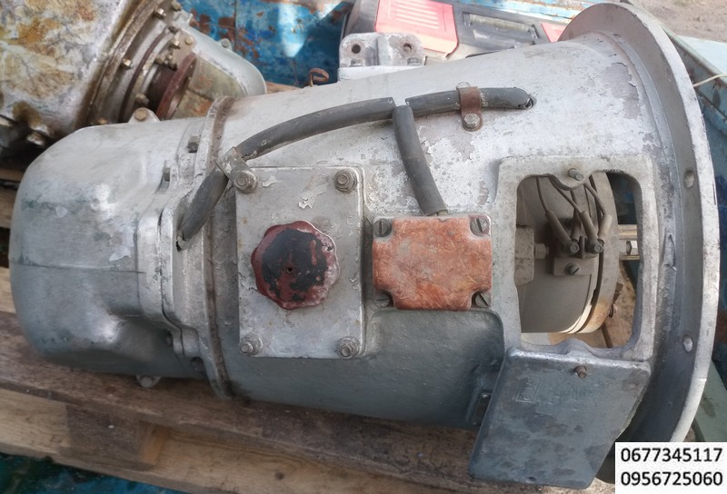 Реверс-редуктор РРПЭ-20-3,5м,алюминевый легкий корпус,реверсирование осуществляется переключением тумблера